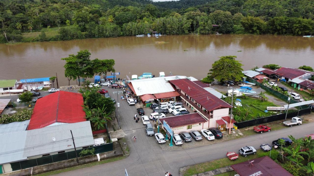 Hotel Sierpe River- Oleaje Sereno 外观 照片