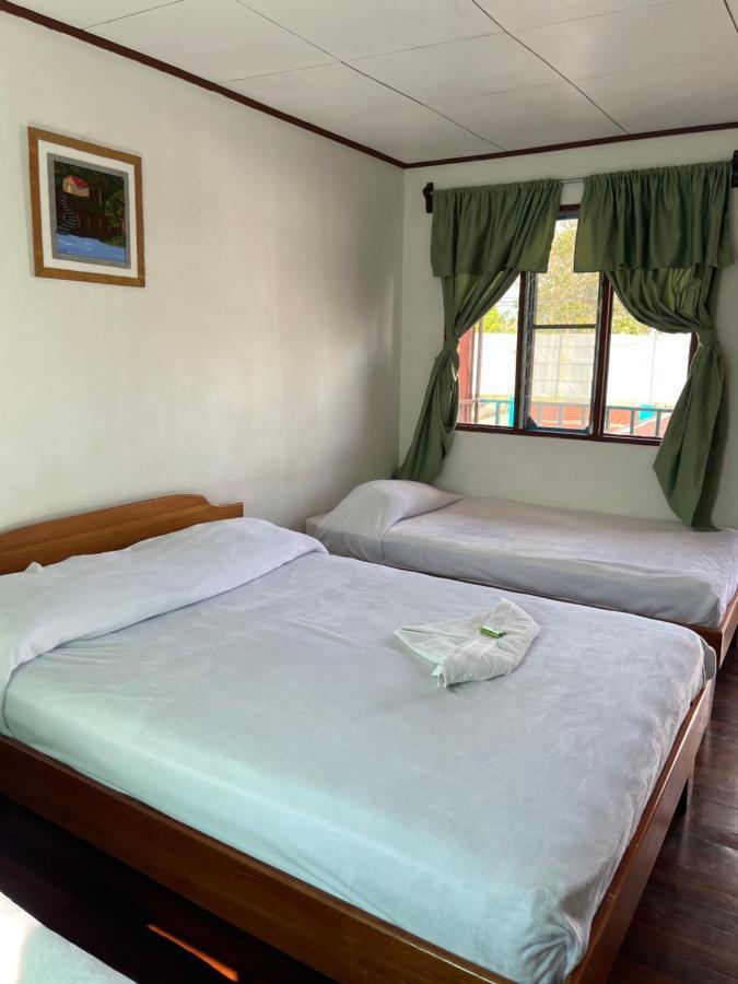 Hotel Sierpe River- Oleaje Sereno 外观 照片