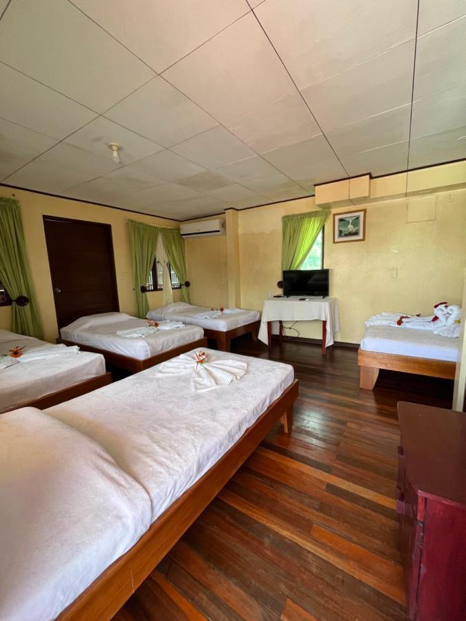 Hotel Sierpe River- Oleaje Sereno 外观 照片
