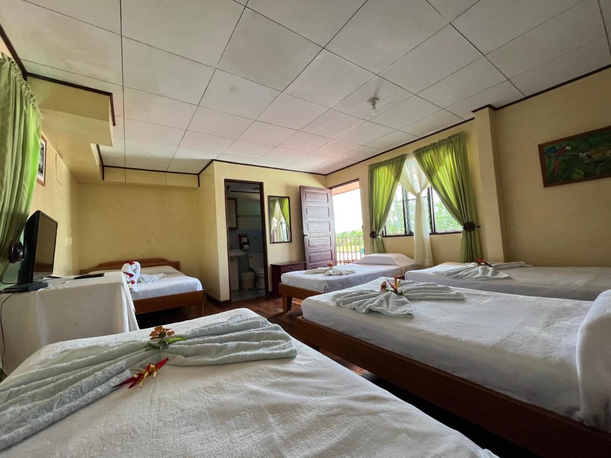 Hotel Sierpe River- Oleaje Sereno 外观 照片